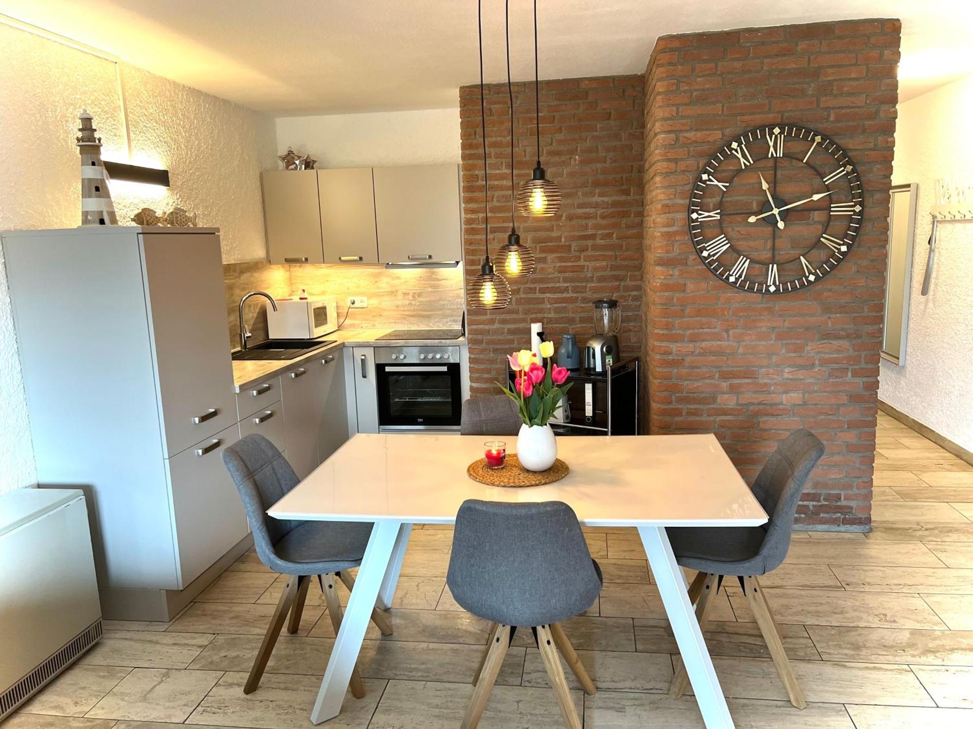 Appartment 2015 In Tossens Stick Exterior photo